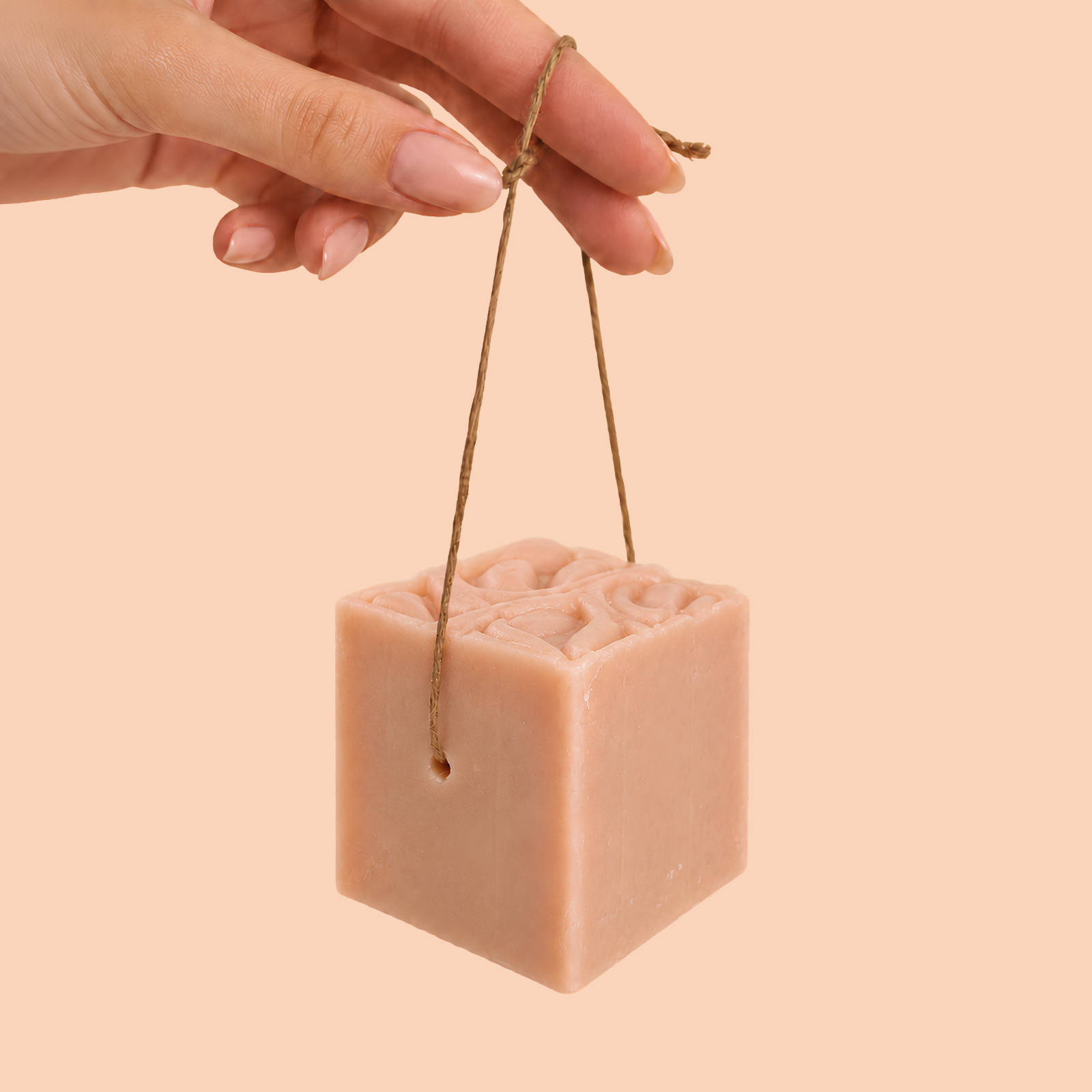 Savon surgras saponifier à froid au lait d’ânesse - Pâquerette